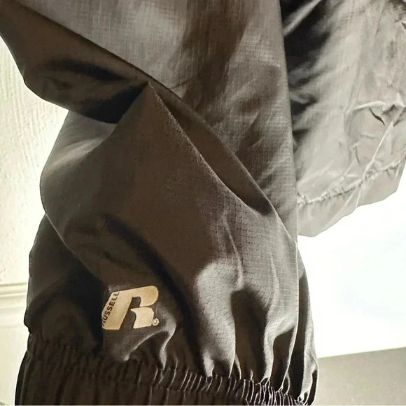 Russell athletic windbreaker Jacket size M(g) - Picture 6 of 9